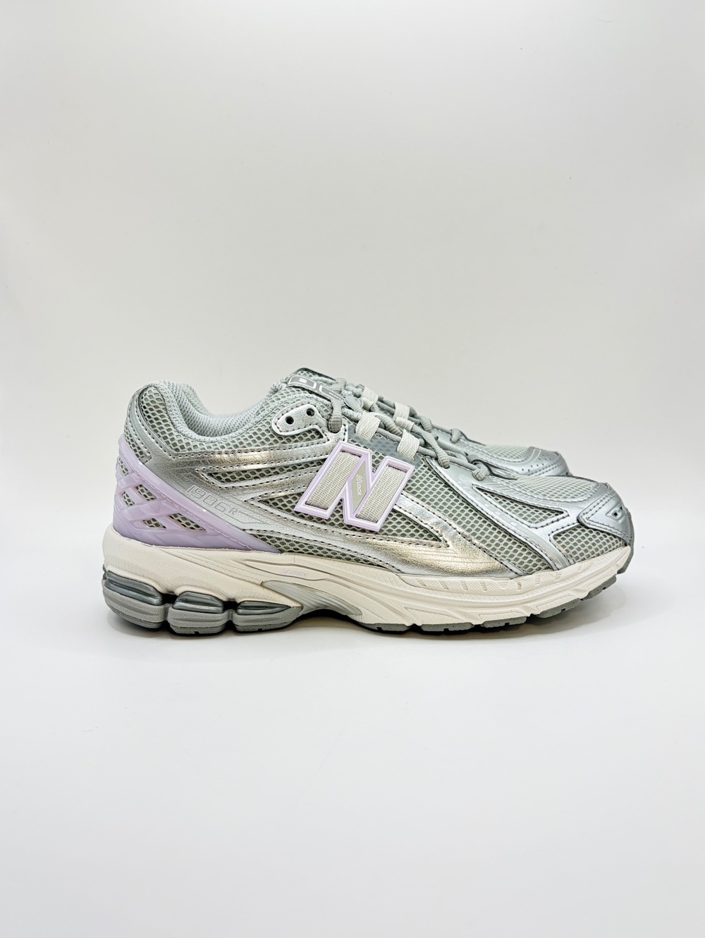 New Balance 1906 Running Shoes, Grey Purple, Size US 5Y/6.5W
